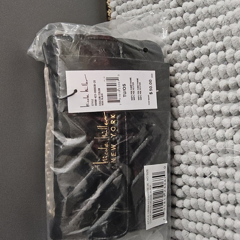 New with tags Nicole Miller Black Purse - Picture 2 of 6